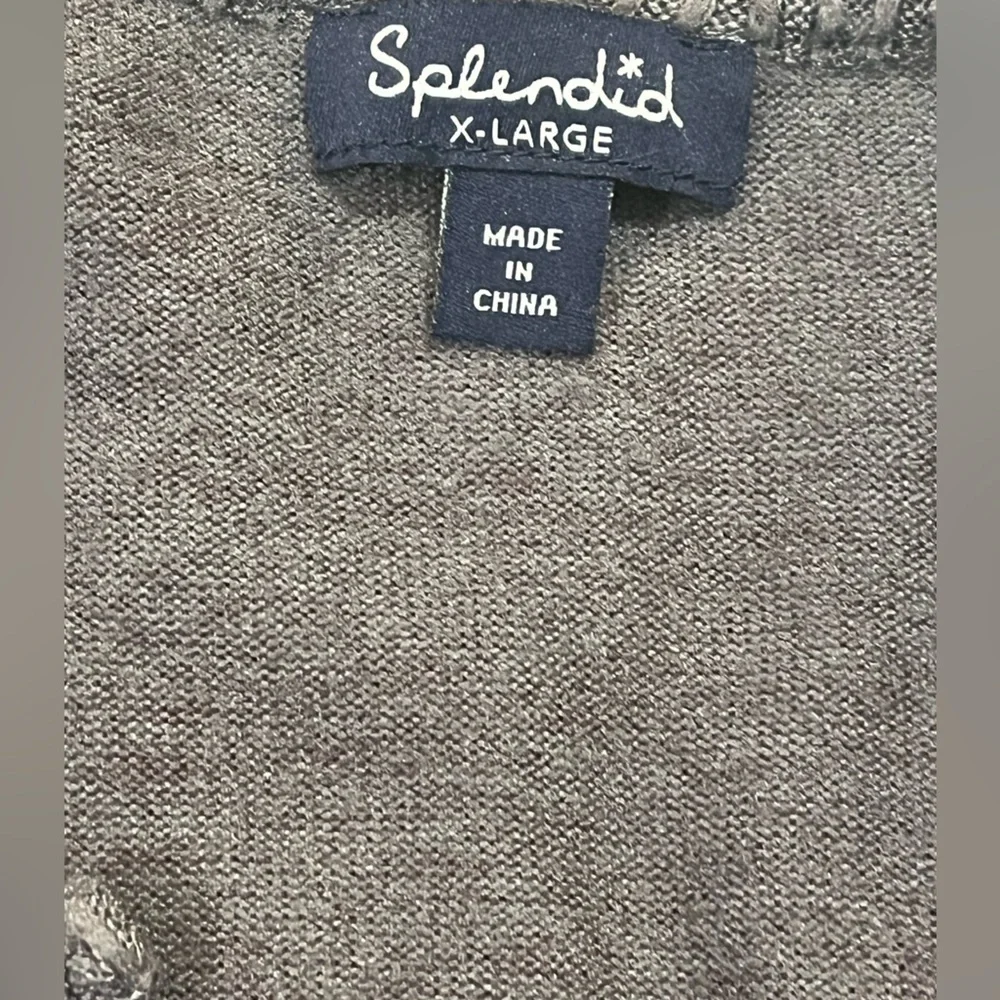 Splendid size XL grey sweater with beautiful neckline EUC